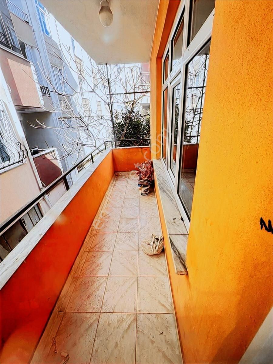 Pendik Çamçeşmede Kiralık 2+1 110 M2 2 Ci Kat Daire - Görsel 2