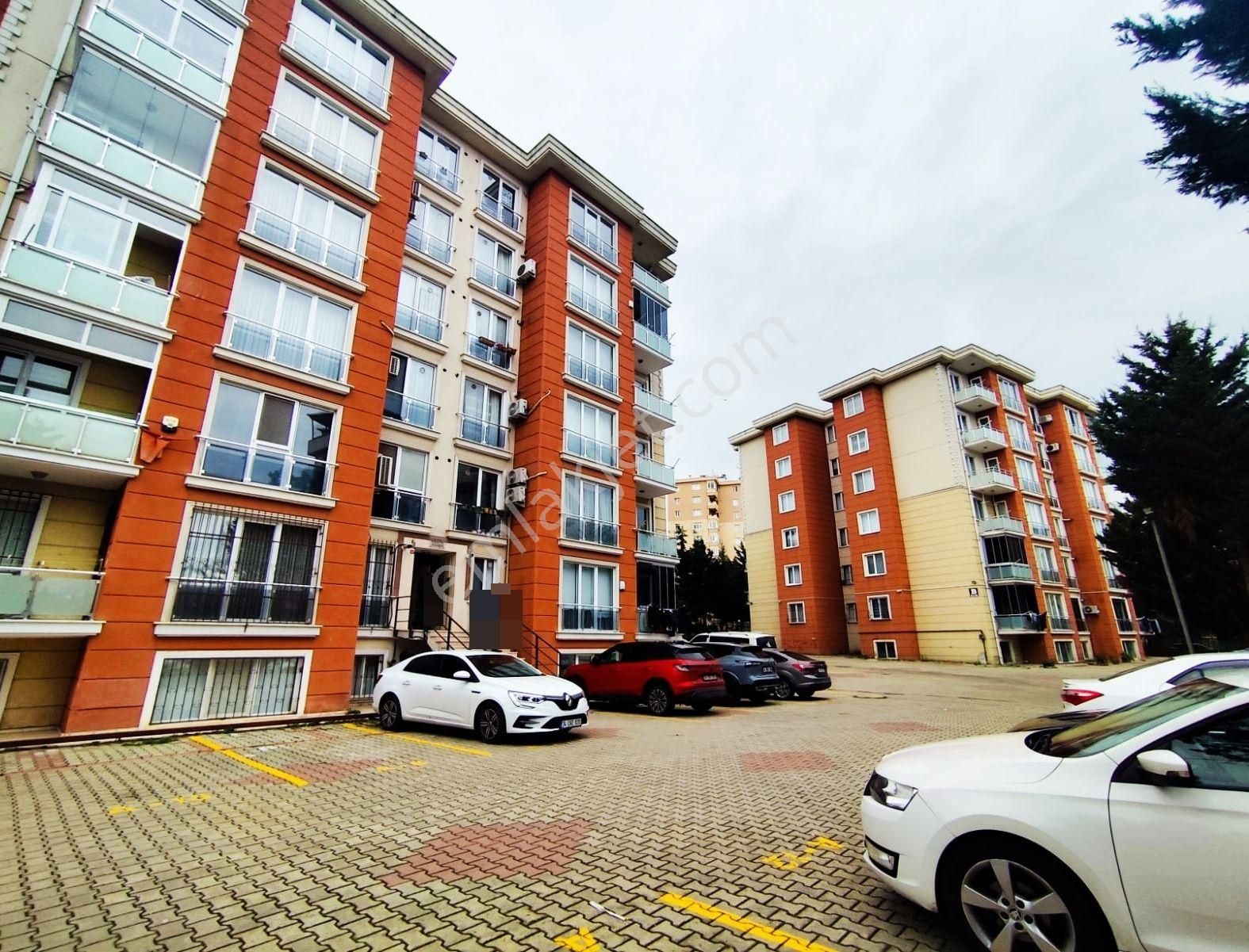 Adnan Kahveci Metroya 10 Dk Site İçi 3+1 Balkonlu Kaçırılmaz Fırsat