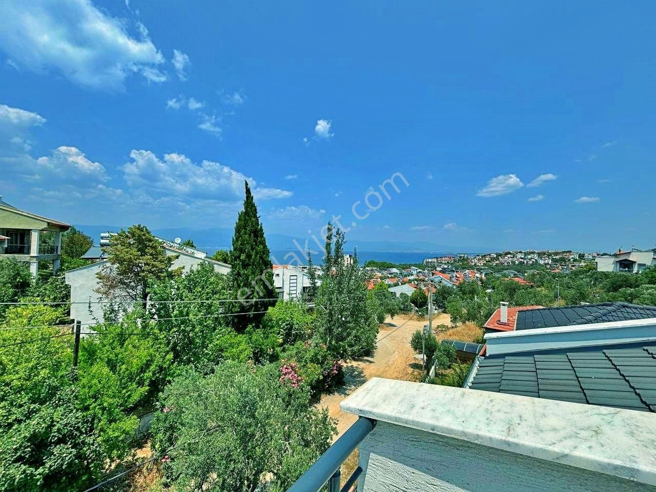 Uytundan Pelitköyde Denize 300 Metre Bahçeli 6+2 Müstakil Villa - Görsel 4
