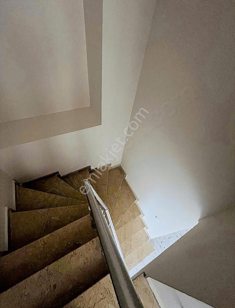 Dialog Piramit Gayrimenkulden Satılık 5+1 Dubles Daıre - Görsel 23