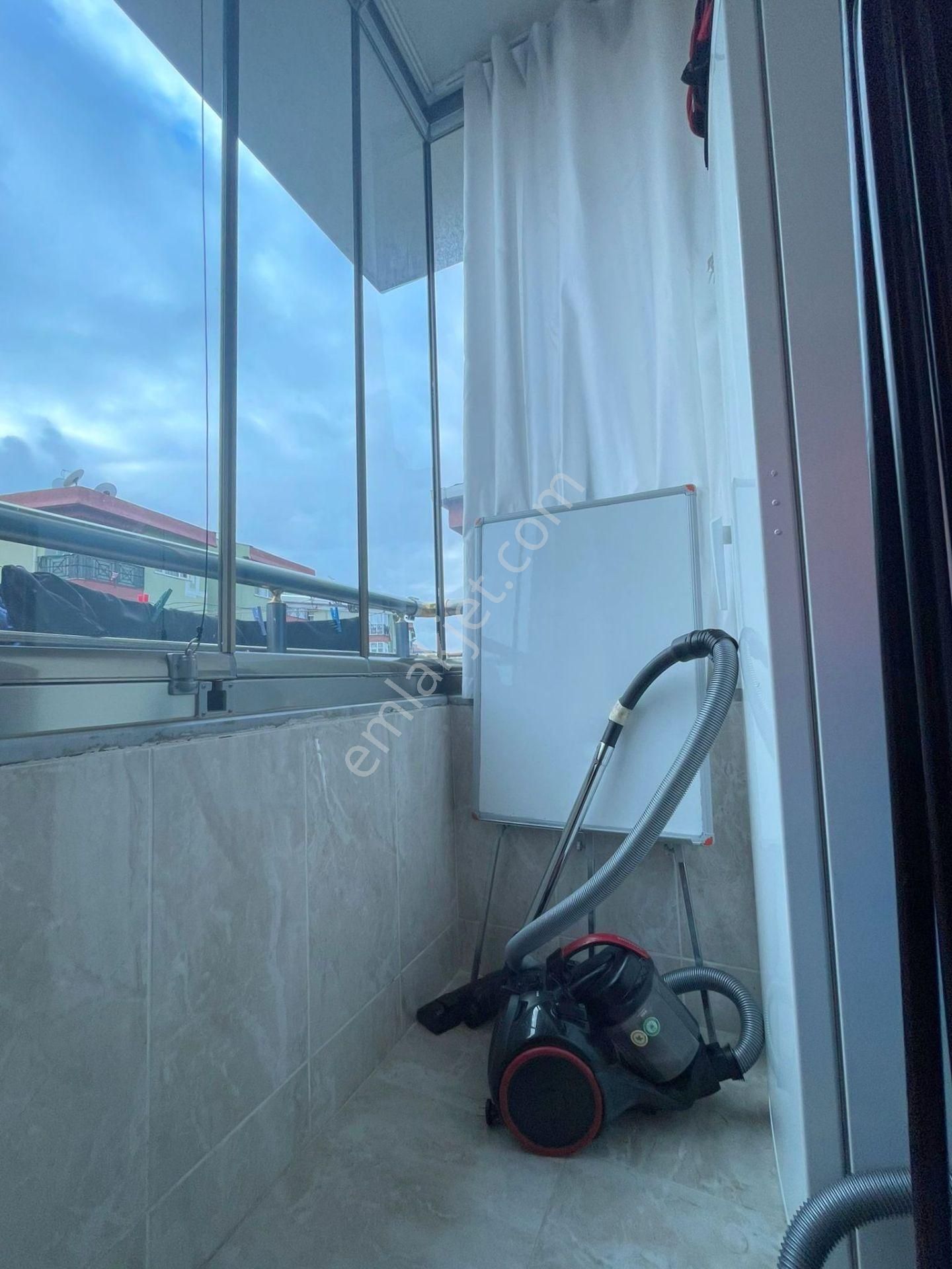 Mertcan'dan Velibaba Mah.iskanlı Ara Kat 3+1 Balkonlu Daire - Görsel 12