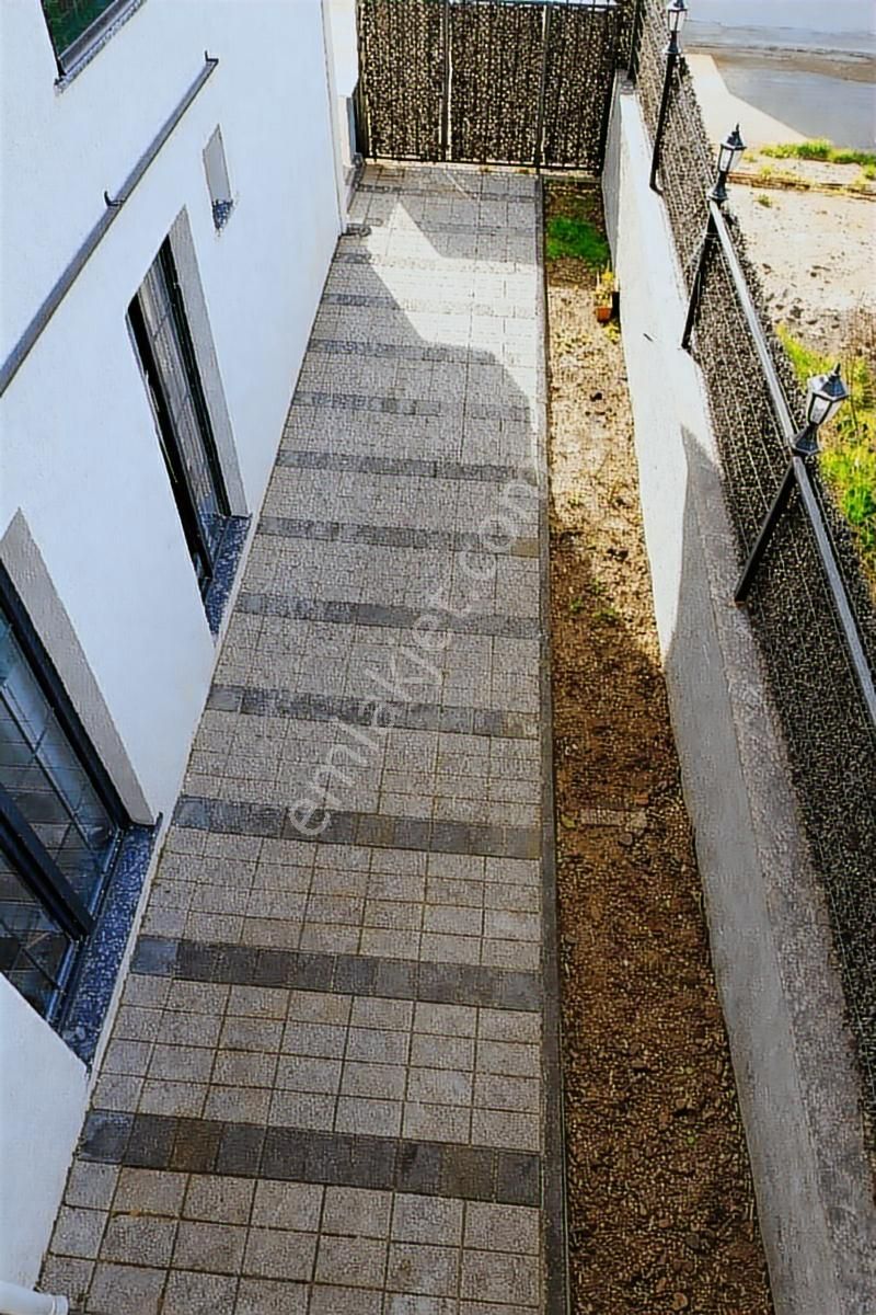 Büyükçekmece Yenimahalle'de Satılık Daire Yada Komple Sıfır Bina - Görsel 9