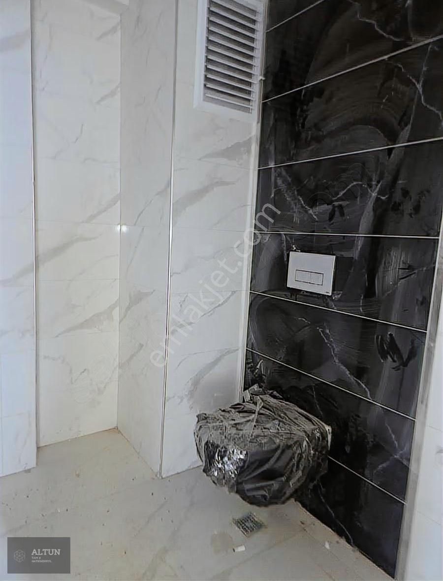 Cennet Mah.metrobüs Dibinde Otoparklı 90m2sıfır 2+1 Arakat Daire - Görsel 19