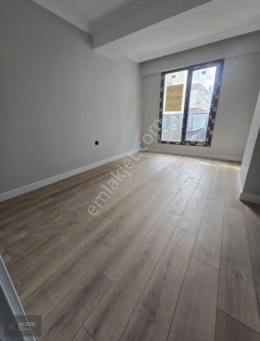 Cennet Mah.metrobüs Dibinde Otoparklı 90m2sıfır 2+1 Arakat Daire - Görsel 26