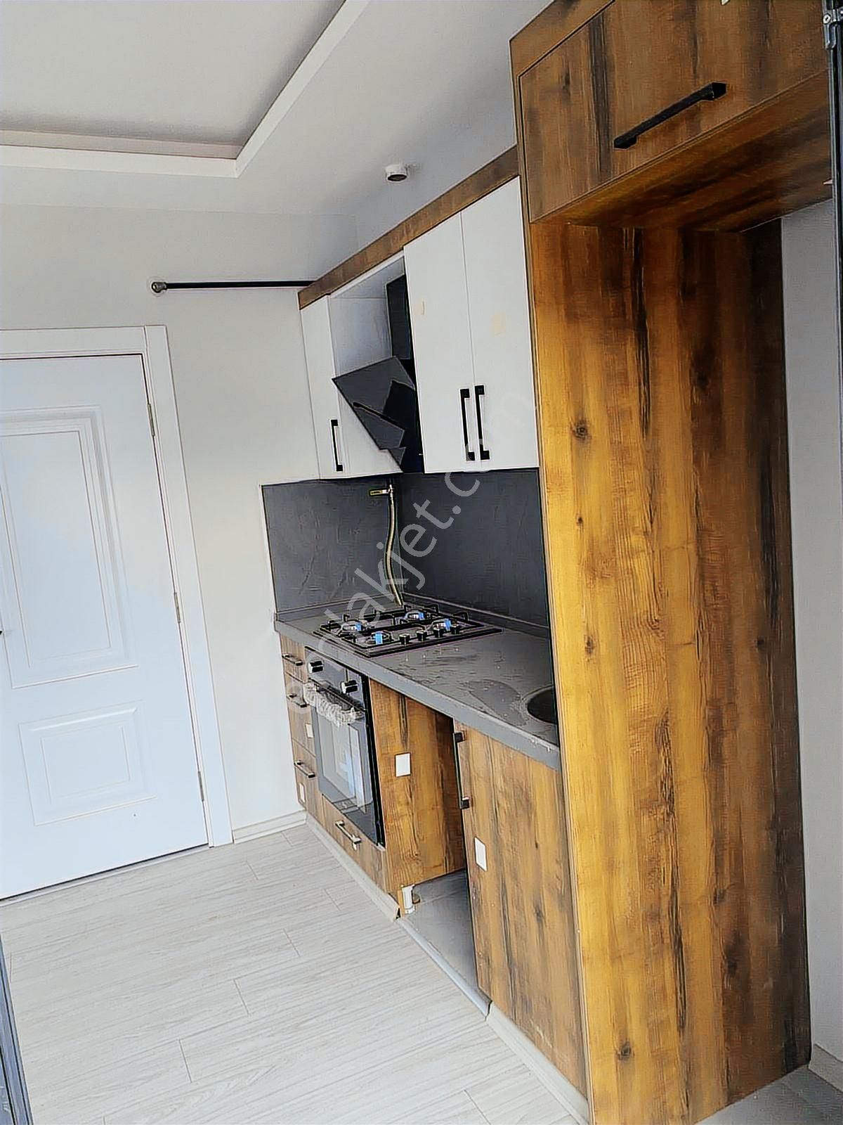 Bakırçay Mevki 2 Cepheli K.doğalgazlı 2+1 Daire - Görsel 2