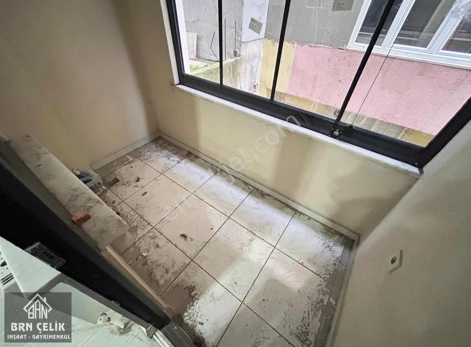 Brn Çelik İnşaat'tan Cevatpaşa Mah Tramvaya Yakın Lüx 142m2 3+1 - Görsel 14