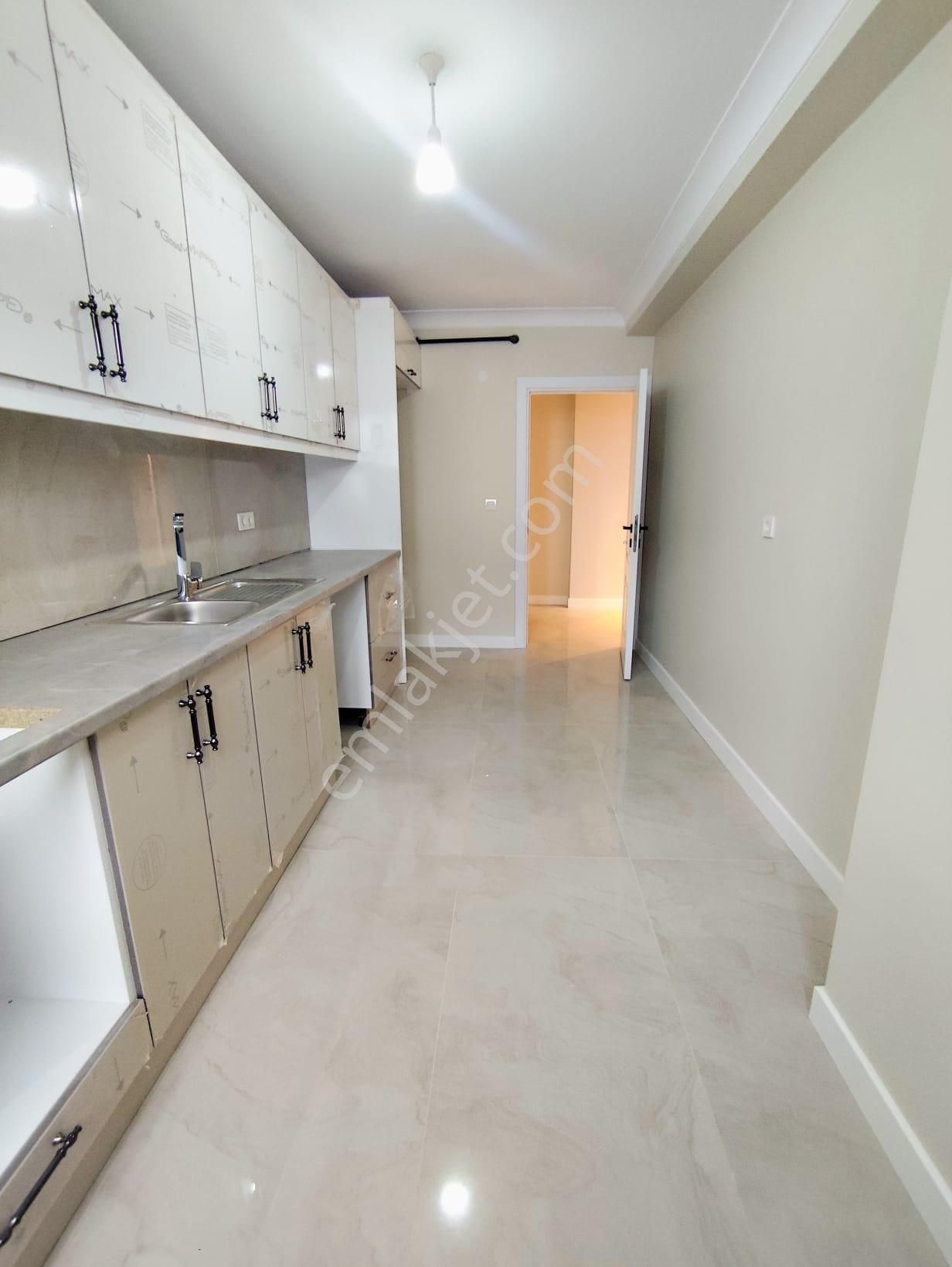 Mertcan Dan Fatih Mah 2 Mutfaklı - 2 Banyolu 4+2 Teraslı Dubleks - Görsel 17