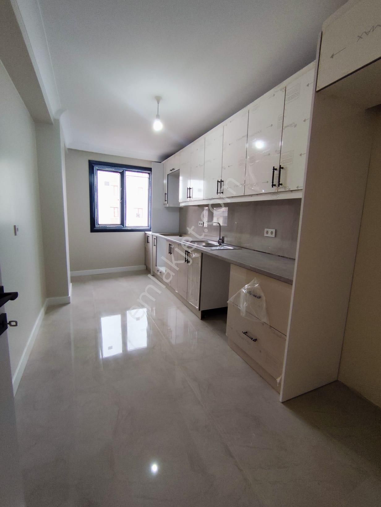 Mertcan Dan Fatih Mah 2 Mutfaklı - 2 Banyolu 4+2 Teraslı Dubleks - Görsel 16