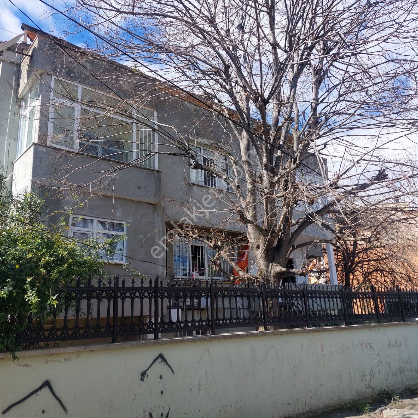 Sarıyer Madende Ulaşım Çarşı Yakın Ters Dublex 3+1 Kiralık Daire - Görsel 9