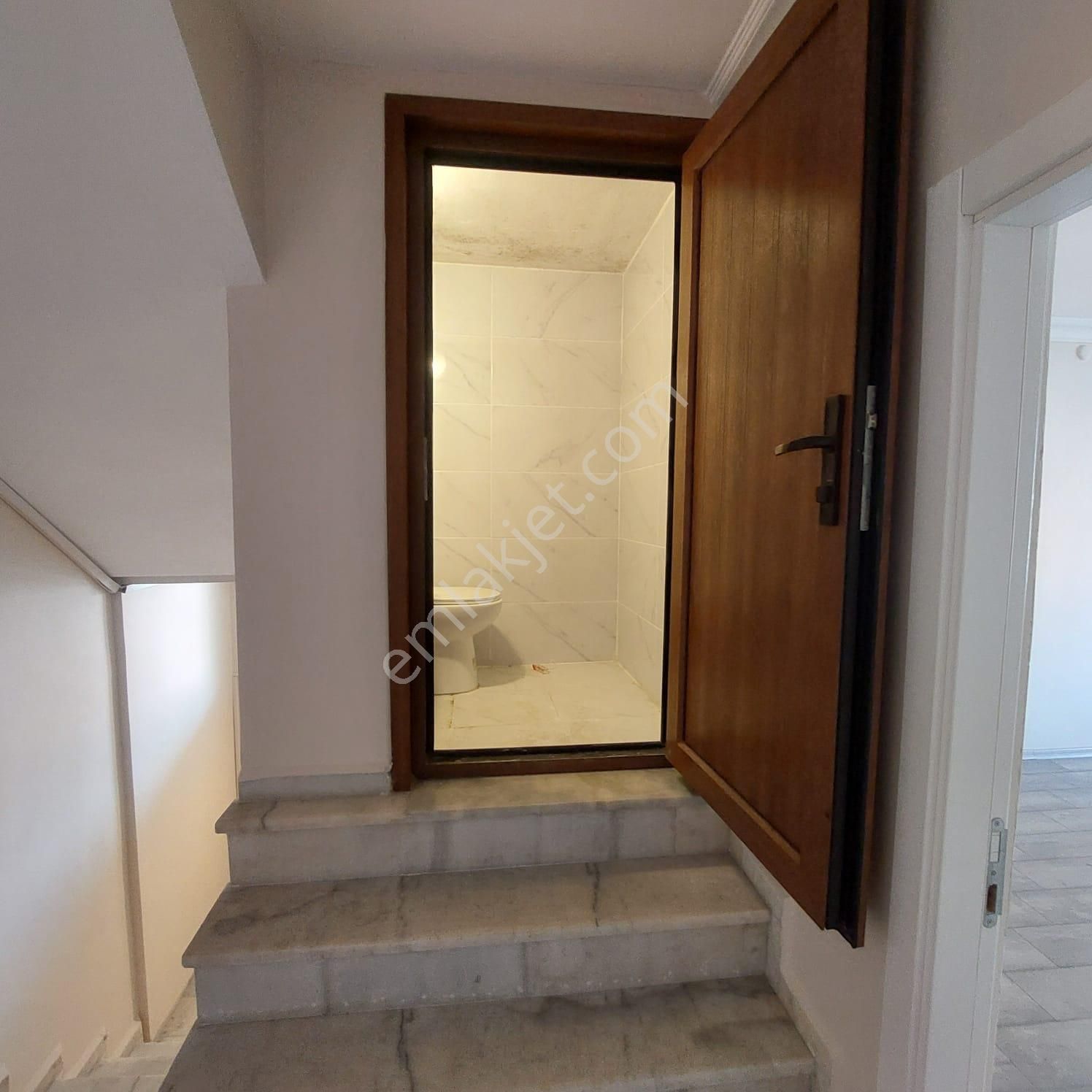 Sarıyer Madende Ulaşım Çarşı Yakın Ters Dublex 3+1 Kiralık Daire - Görsel 30