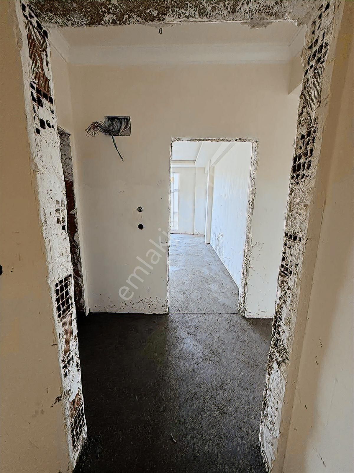 Ömer İnan Remax Hür Neviye Mah. 3+1 Satılık Daire - Görsel 13