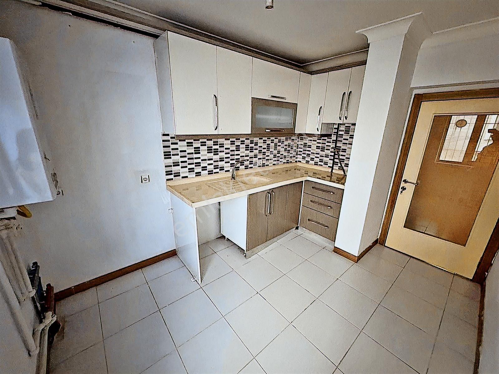 Sym'den Pınarbaşı Mh Asansörlü Bağımsız Yapılı 2+1daire!!