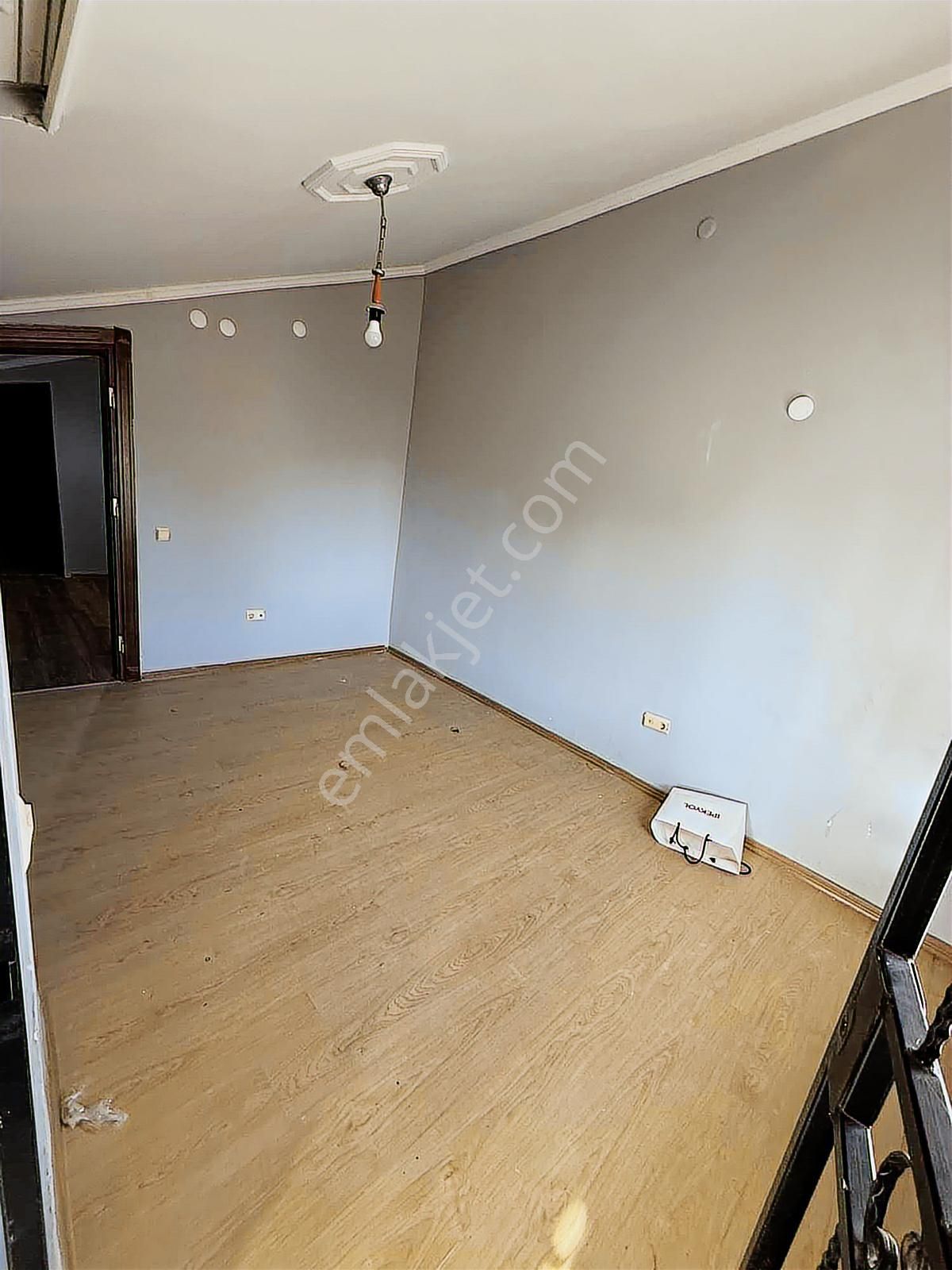 2+1 Amerikan Mutfak Kullanışlı Daire - Görsel 8