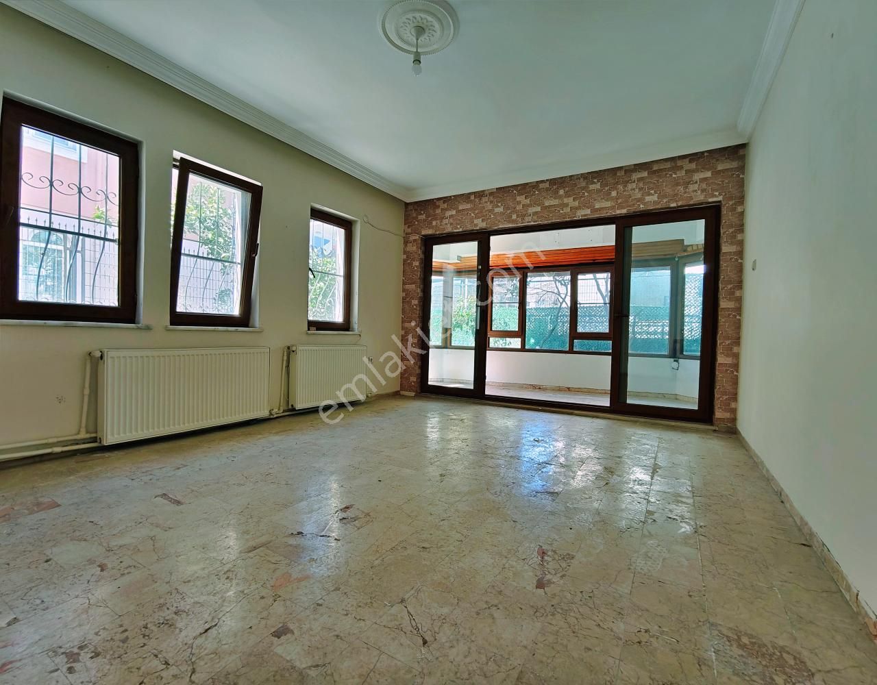 Uytundan Akçay Yenimahalle'de Denize 50 Metre Satılık 3+1 Villa - Görsel 23