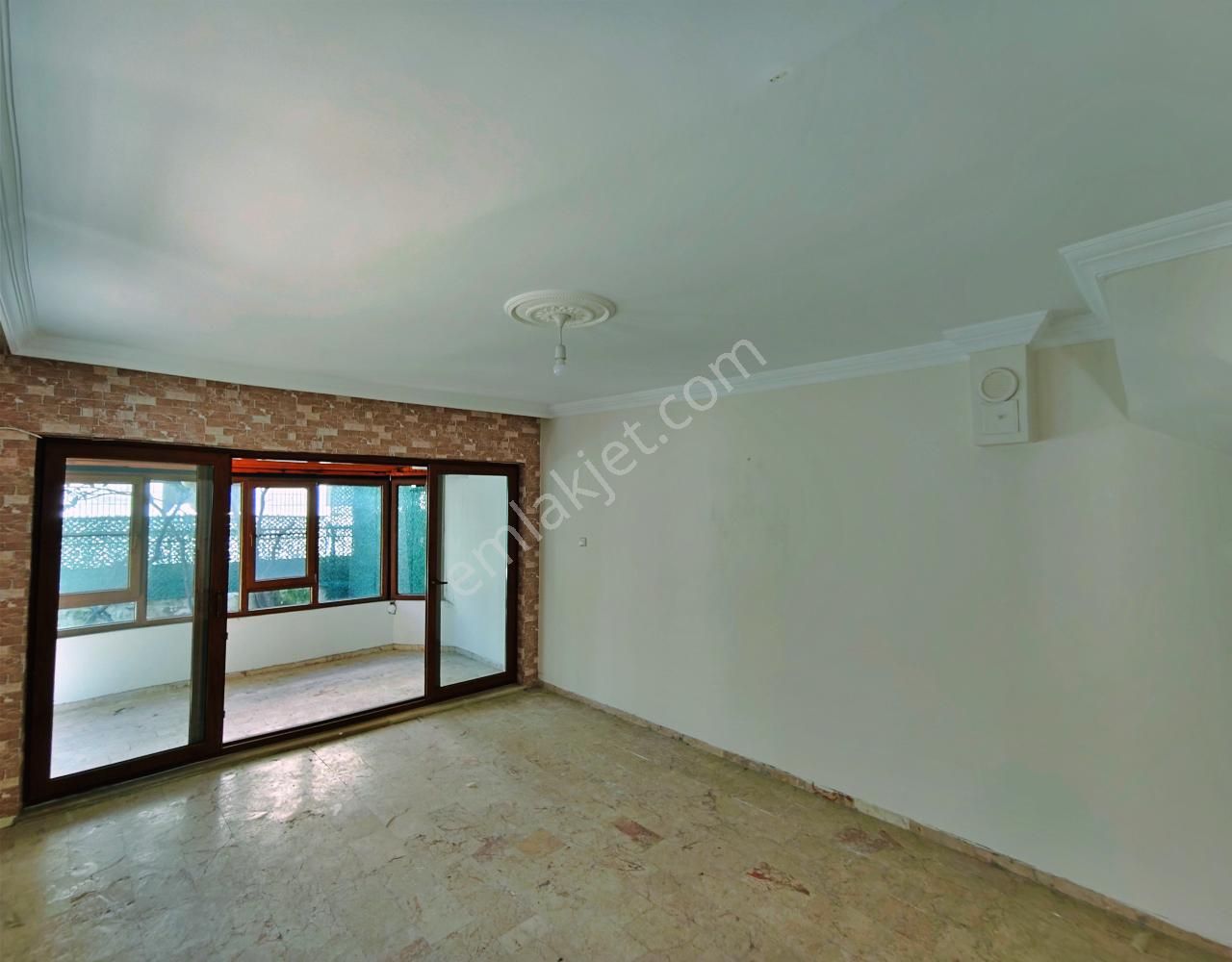 Uytundan Akçay Yenimahalle'de Denize 50 Metre Satılık 3+1 Villa - Görsel 22