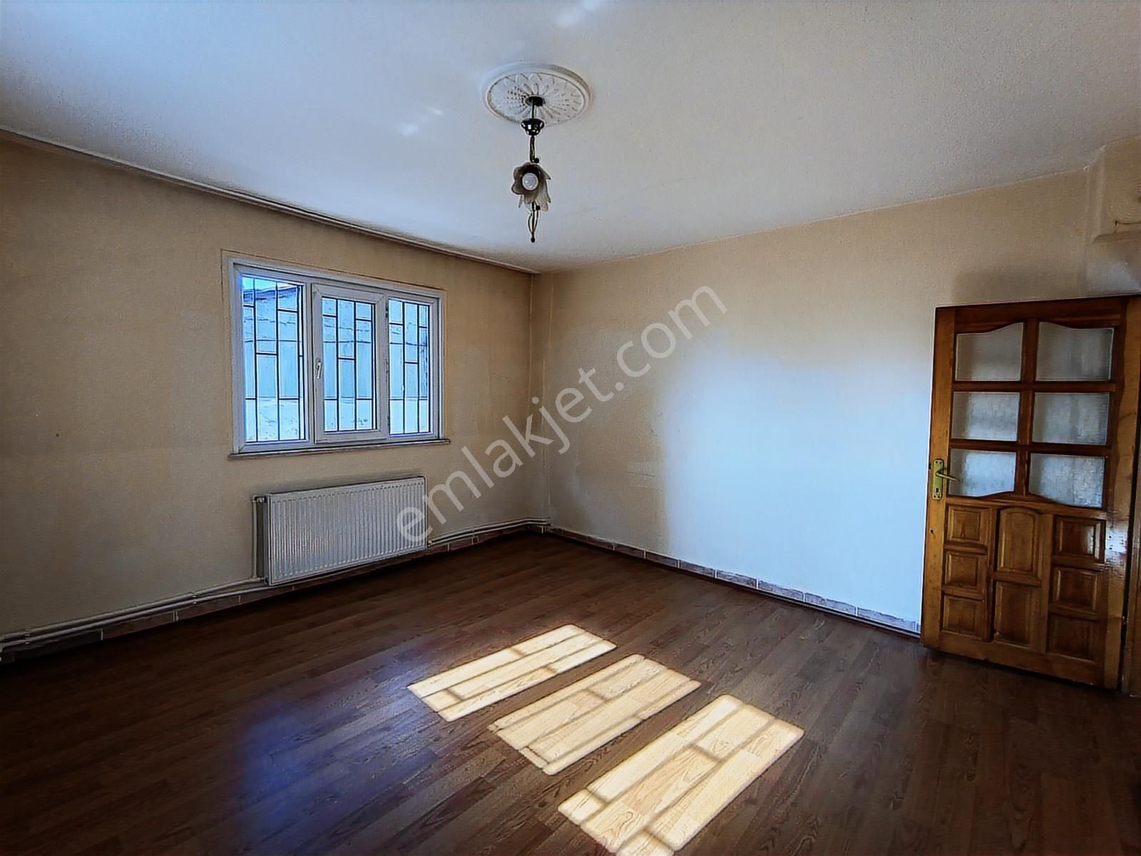 Üsk/yavuztürk Mah/2+1/balkonlu/kombili/kiralık Daire - Görsel 8