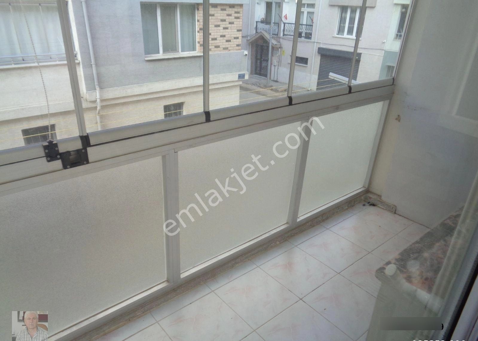 Şeker Mah. Yamansoy Sokak Ta Arakat Daire - Görsel 3