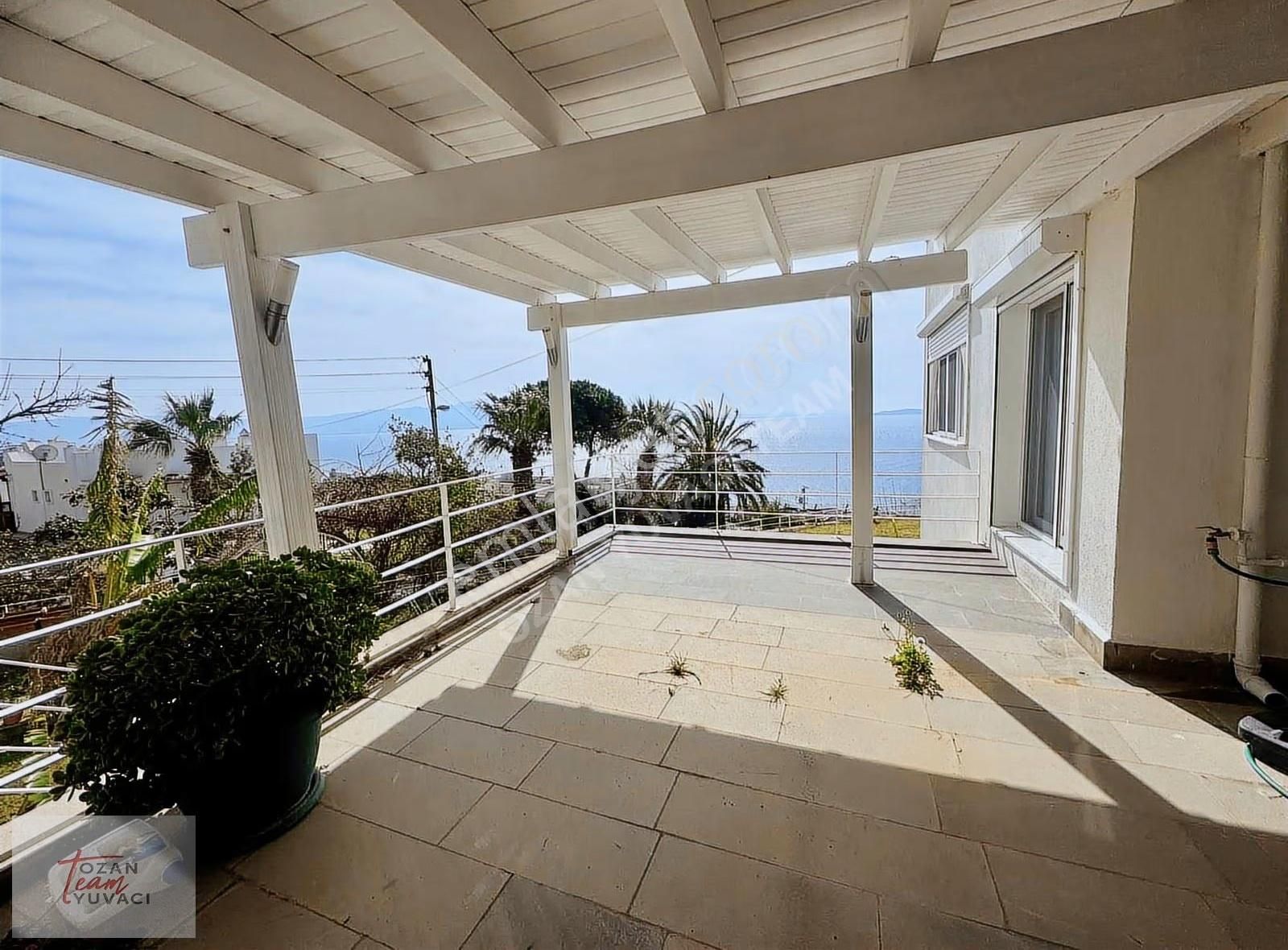 Bodrum Turgutreis'te Satılık 5+2 Deniz Manzaralı Villa - Görsel 2