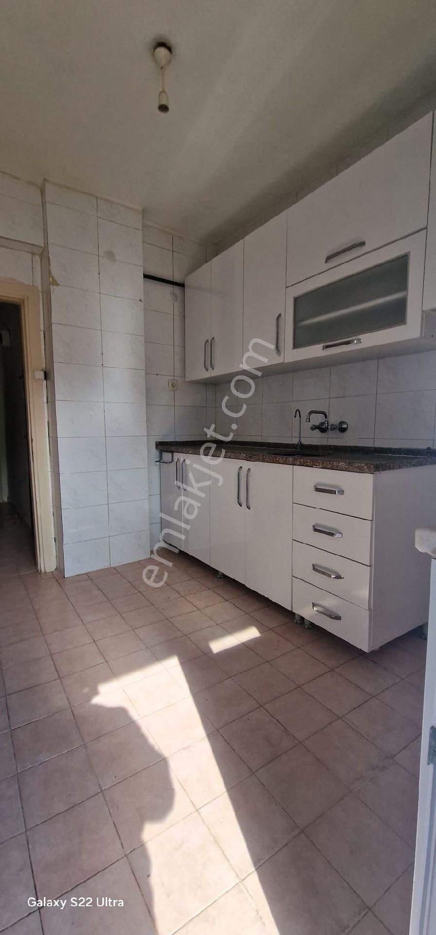 S.evlerde Metrobuse 9dk 2+185m2 Bekara Öğrenciye Yabancıya Uygun Kiralik Daire - Görsel 5