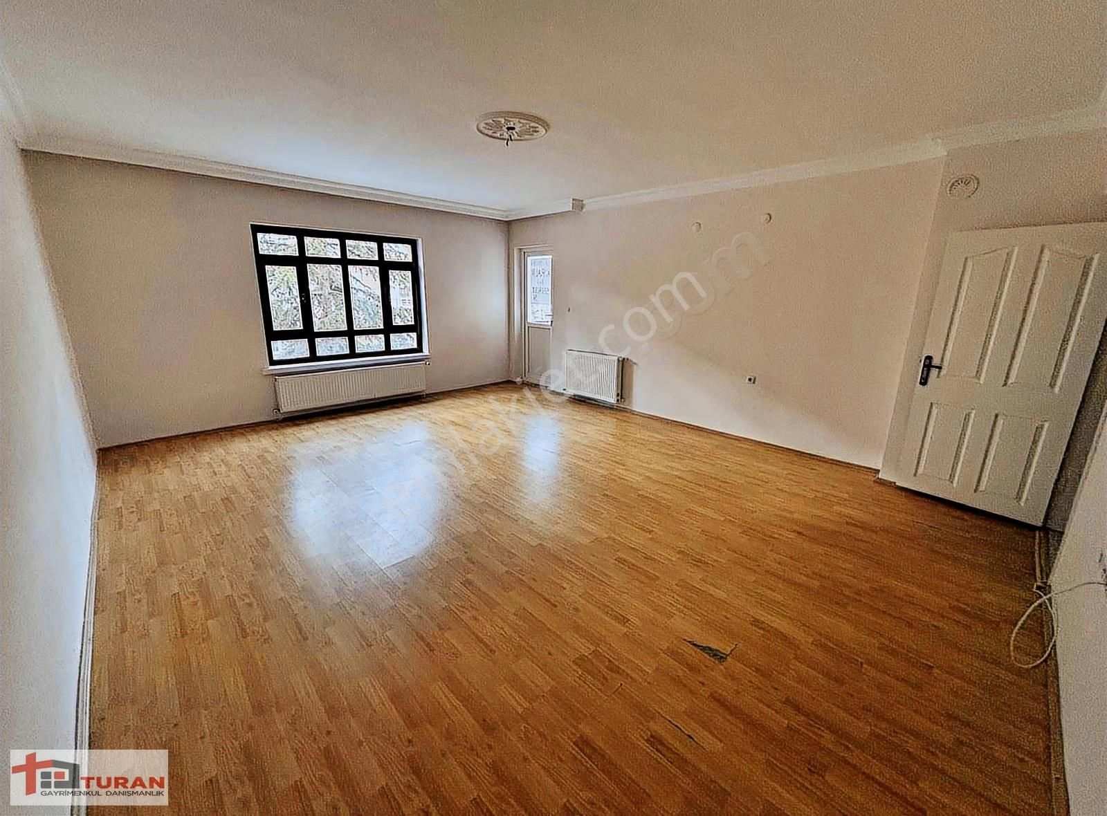 Estergon Caddesi Paraleli 150m2 3+1 Kiralık Daire** - Görsel 21