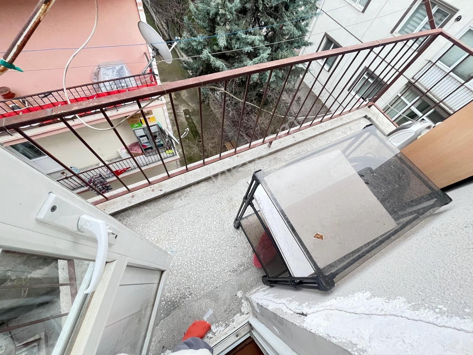 Akşemsettin'de Hastane/tren/otobüs'e Yakın Katta Fırsat Daire - Görsel 28