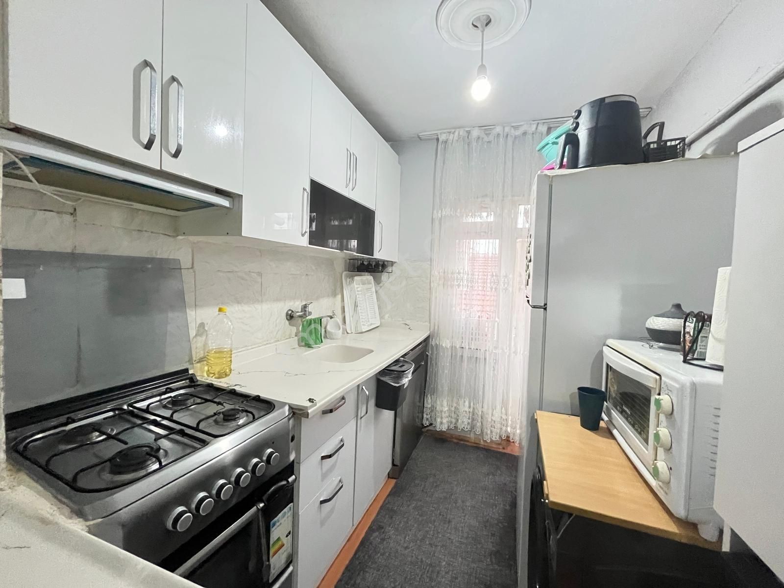 Akşemsettin'de Hastane/tren/otobüs'e Yakın Katta Fırsat Daire - Görsel 2