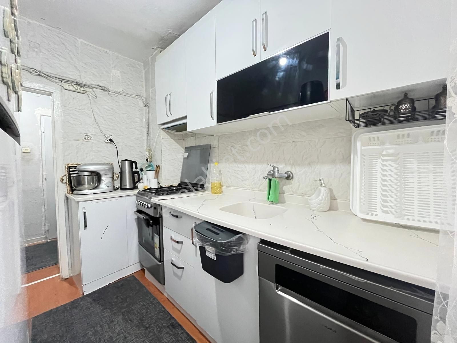 Akşemsettin'de Hastane/tren/otobüs'e Yakın Katta Fırsat Daire - Görsel 7