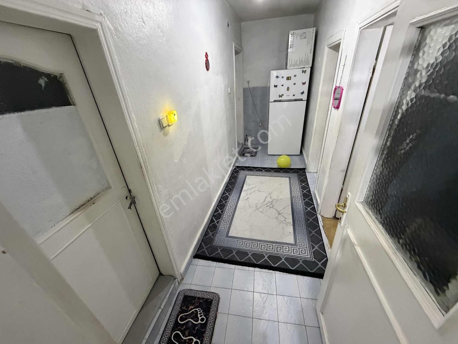 Esentepe Mh. 2+1 100m2 1 Kat 30m2 Hisseli 1 Kat Eksik Avantajlı - Görsel 2