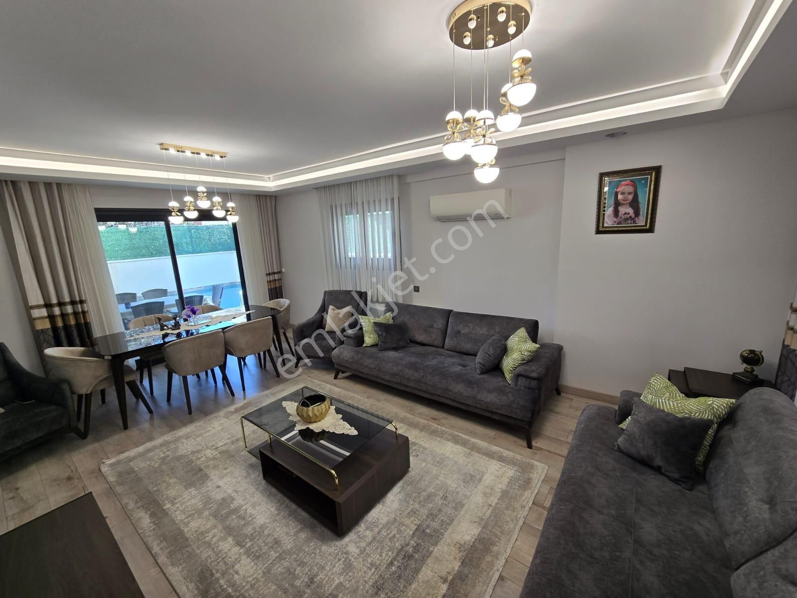 Güzelbahçe Maltepe'de Mükemmel Konumda Satılık Villa - Görsel 10