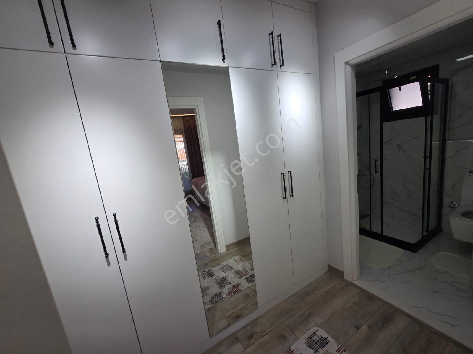 Güzelbahçe Maltepe'de Mükemmel Konumda Satılık Villa - Görsel 19