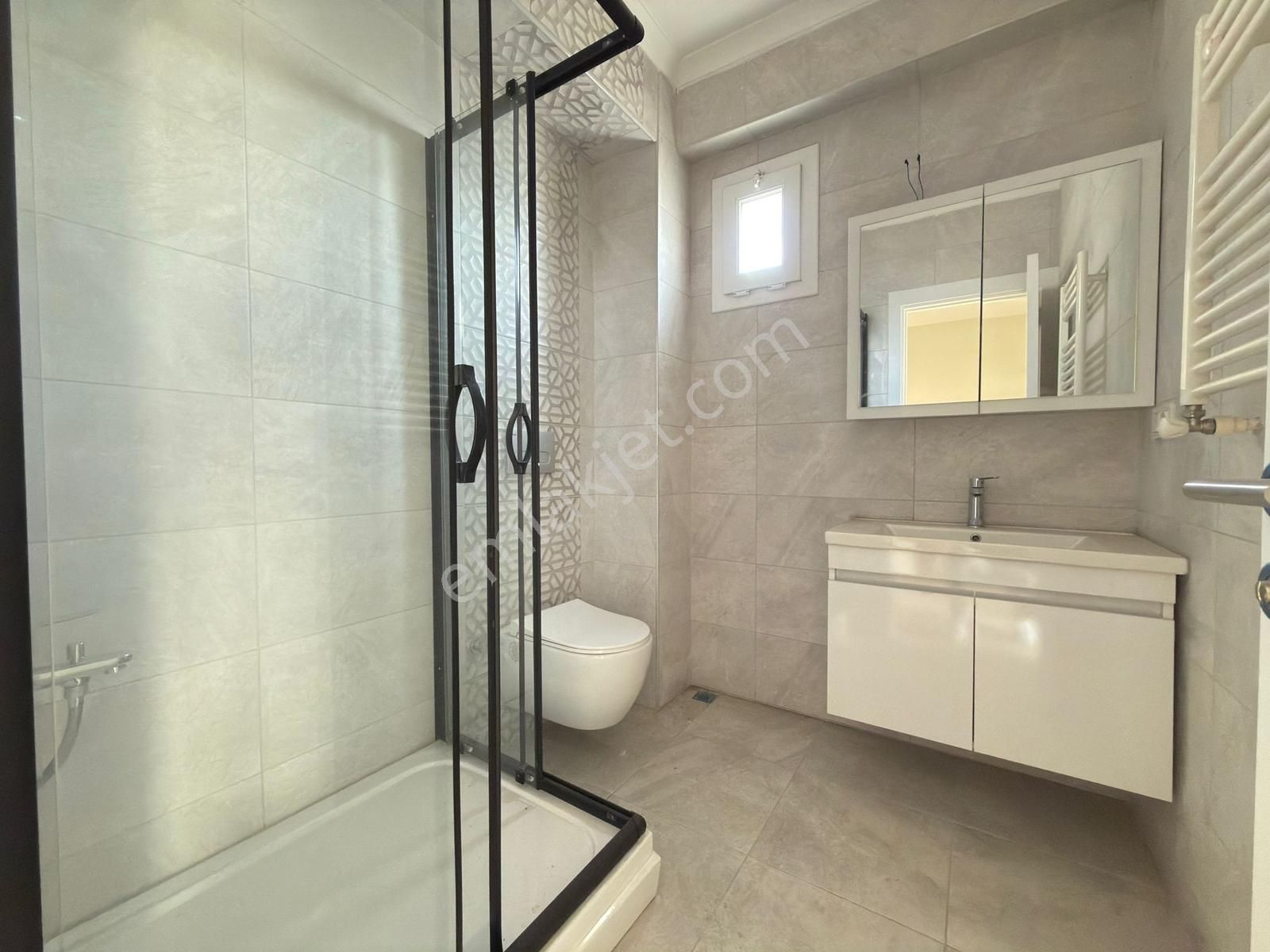 Pendik Satılık 2+1 | Site İçersinde Loft Daire | Metroya Yakın - Görsel 2