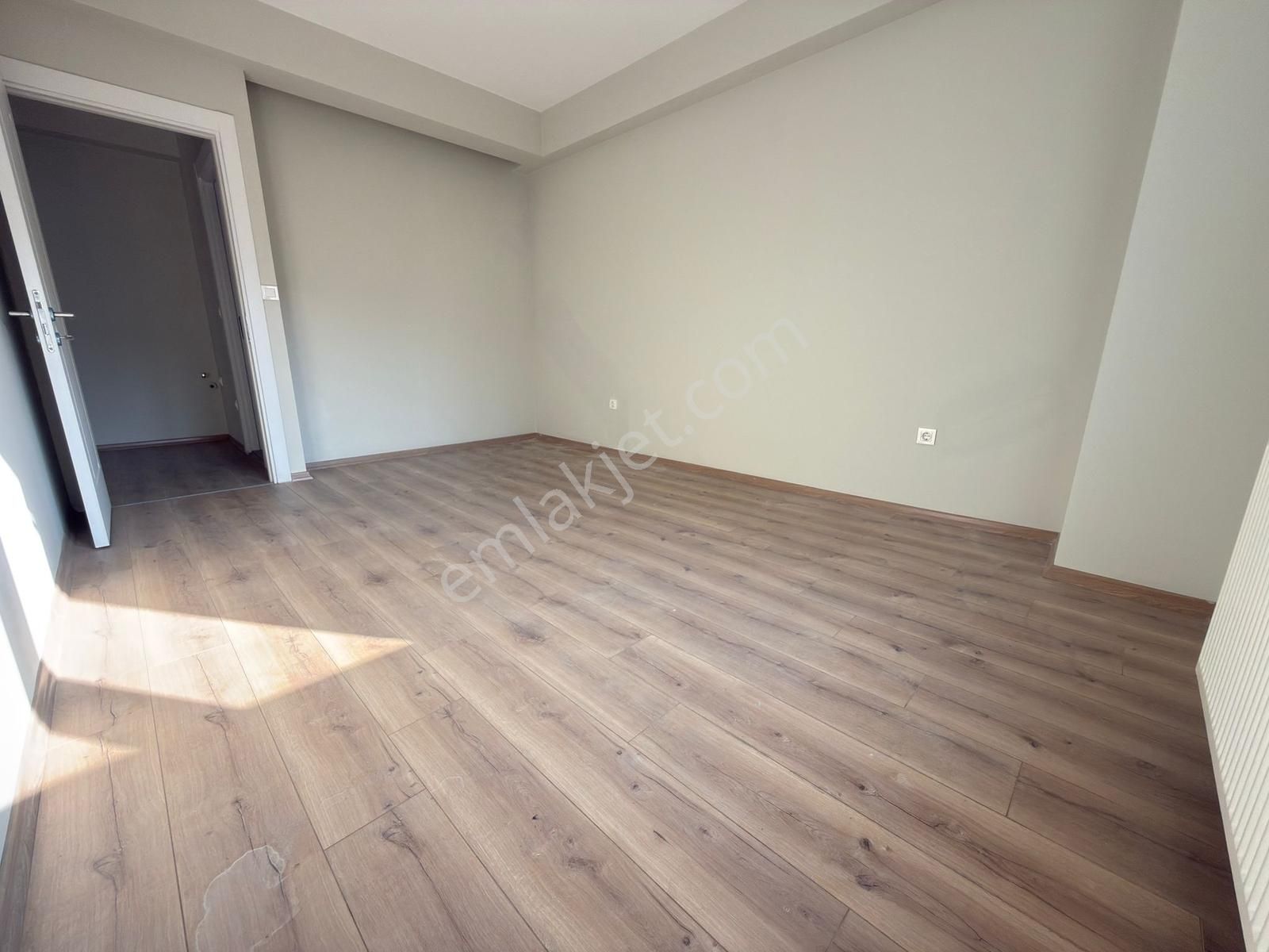 Pendik Satılık 2+1 | Site İçersinde Loft Daire | Metroya Yakın - Görsel 27