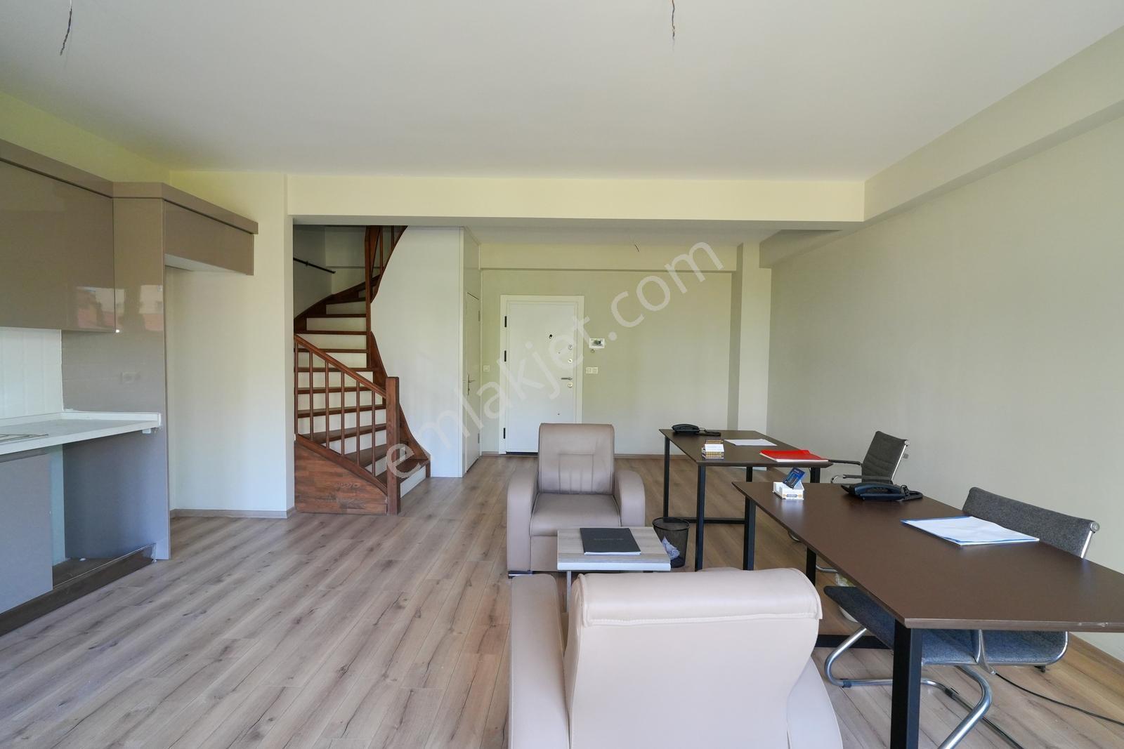 Pendik Satılık 2+1 | Site İçersinde Loft Daire | Metroya Yakın - Görsel 6