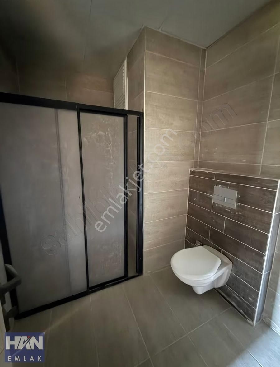 Han Emlak'tan Eski Mezitlide Yerden Isıtmalı Cepheleri Açık 2+1 - Görsel 16