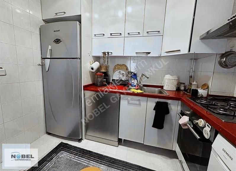 Zeynep Kamil Hastanesine Yakın 2+1 Satılık 2001 Yapımı Arakat - Görsel 32