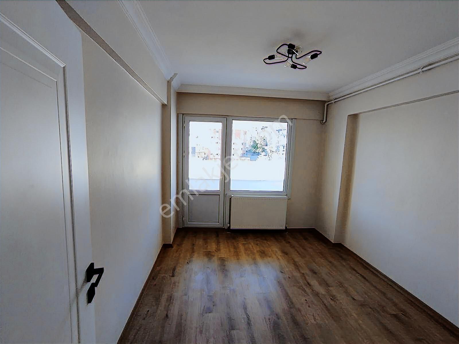 Hasanpaşa'da Gazhane'ye Komşu İçi A Dan Z'ye Yenilenmiş Balkonlu Ara Kat 2+1 Kiralık Daire - Görsel 20