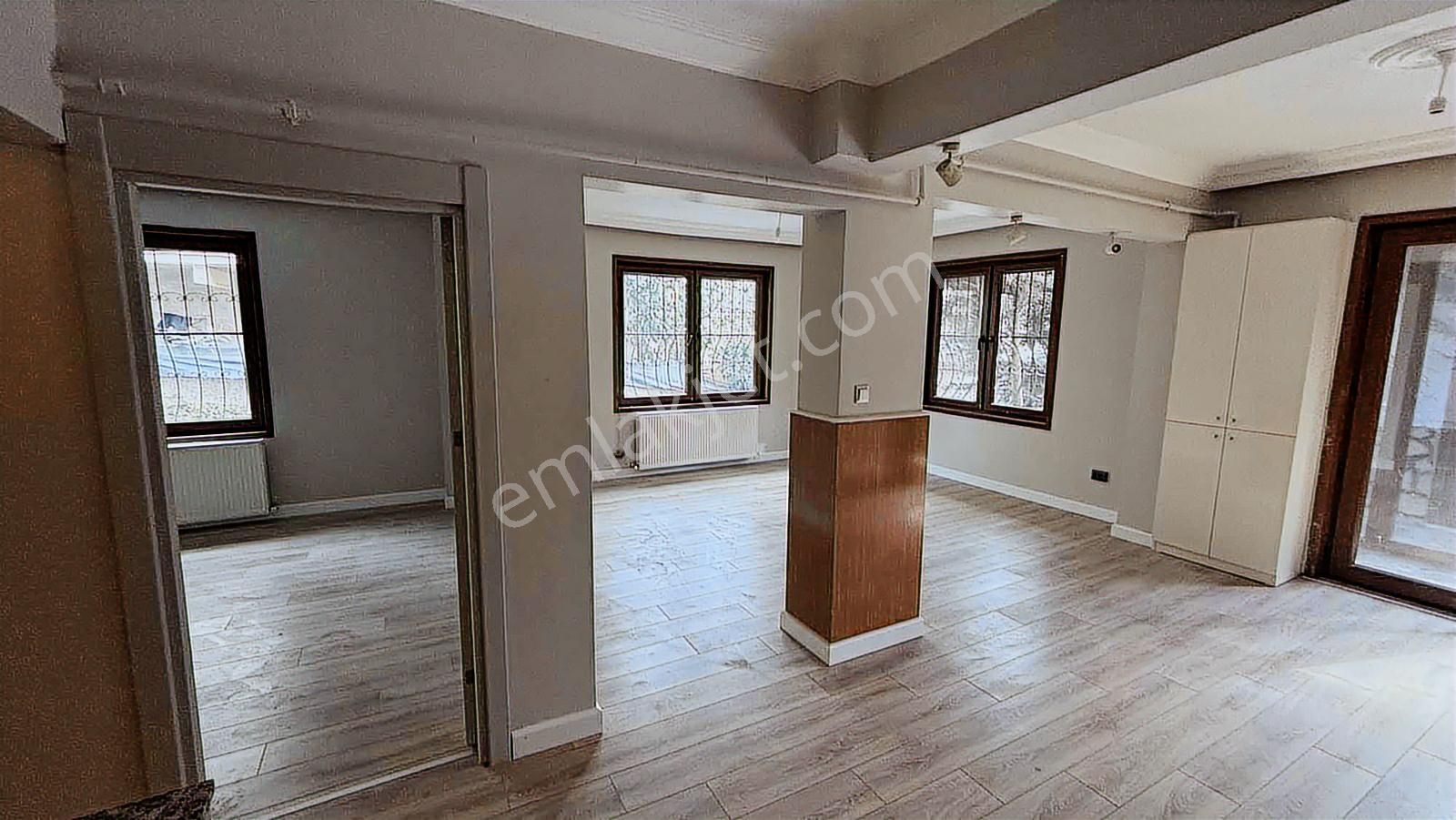 Sarıyer Tarabya'da 3+1 Bahçeli Daire - Görsel 32