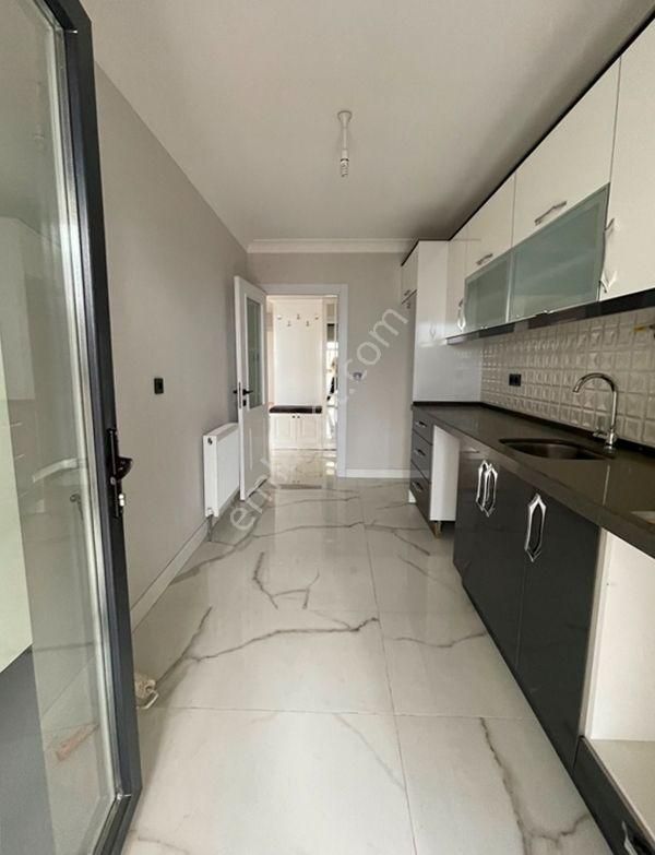 Adnan Kahveci Metroya Yürüme Arakat 3+1 İskanlı - Ebeveyn Banyolu - Görsel 22