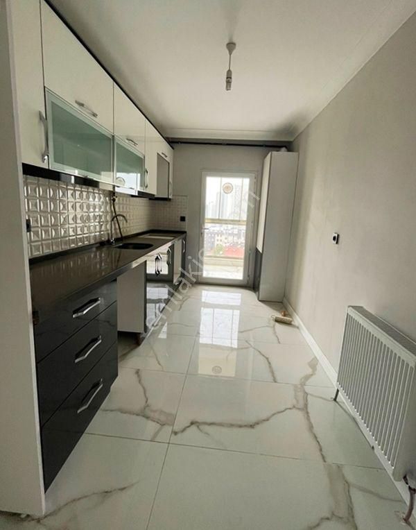 Adnan Kahveci Metroya Yürüme Arakat 3+1 İskanlı - Ebeveyn Banyolu - Görsel 19