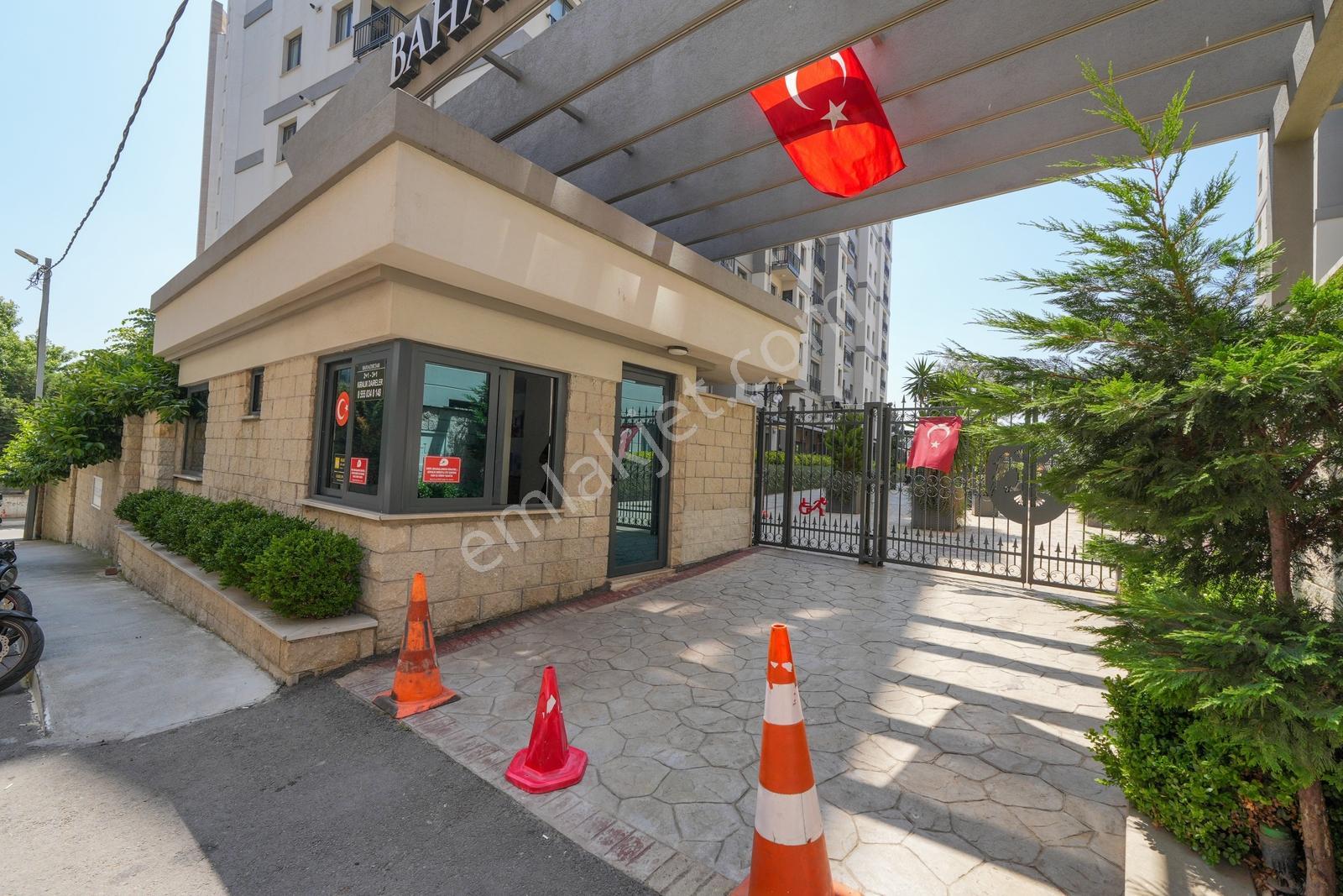 Pendik Satılık 2+1 Daire Site İçersinde E5'e Yürüme Mesafesinde - Görsel 11