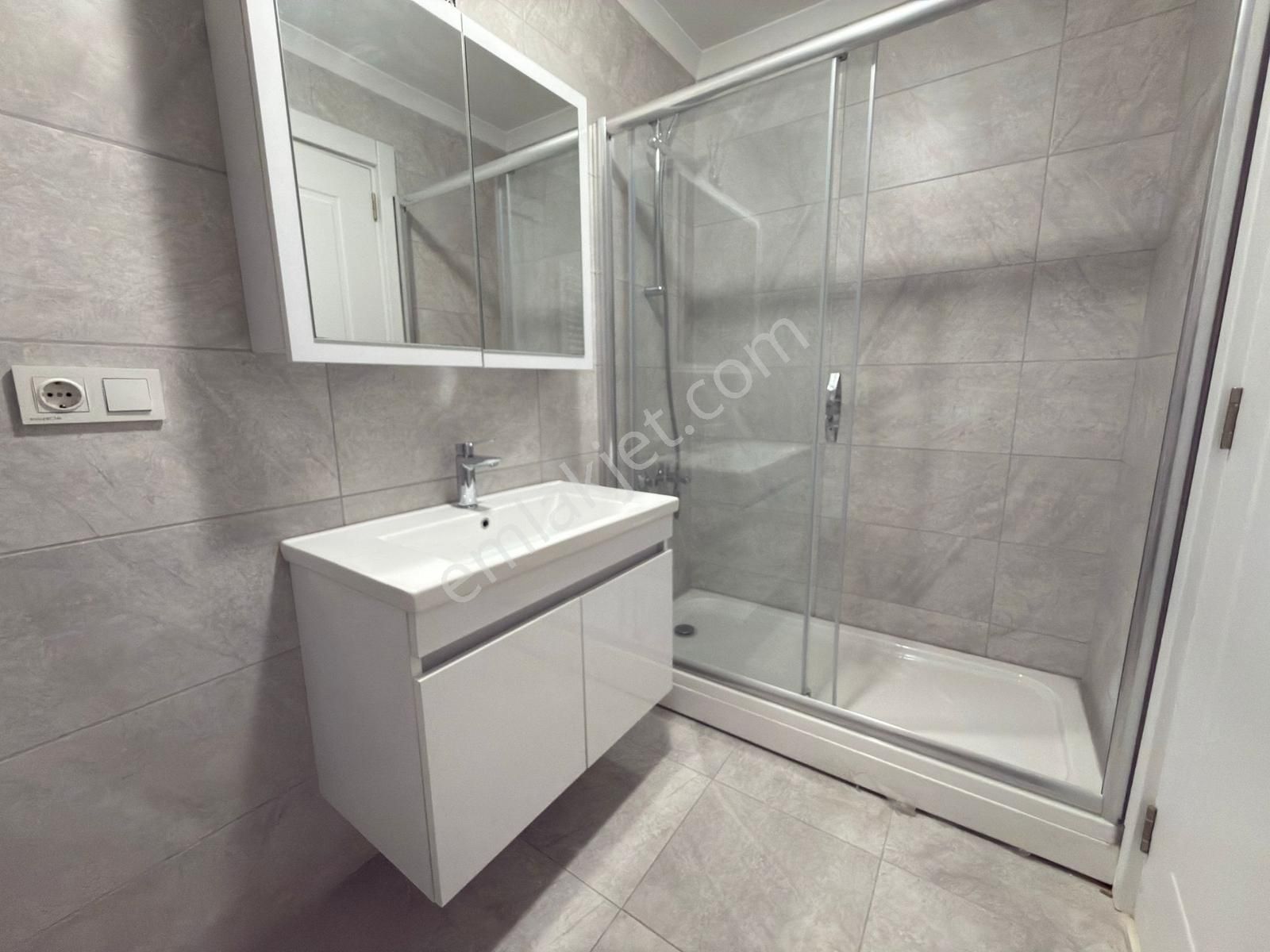 Pendik Satılık 2+1 Daire Site İçersinde E5'e Yürüme Mesafesinde - Görsel 17