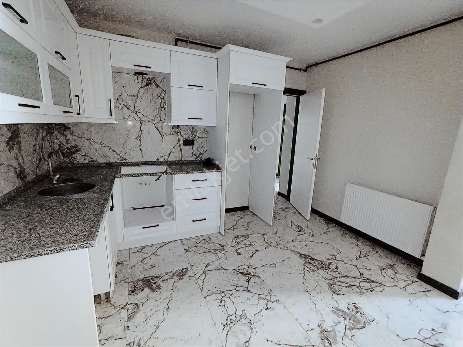 Karabağlar Sevgi Mh Doğal Gazlı 100 M2 2+1 Full Daire Kiralıktır - Görsel 14