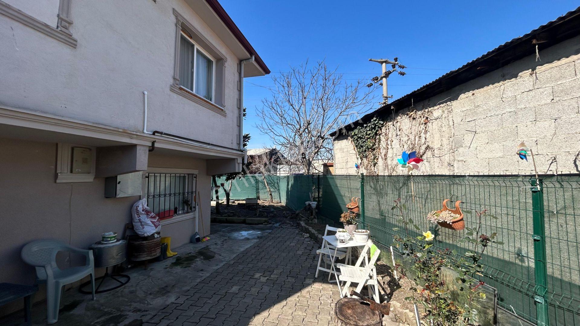 Uzmanlar'dan Tokmak 591 M2 Arsa İçinde Satılık 5+1 Müstakil Ev - Görsel 32