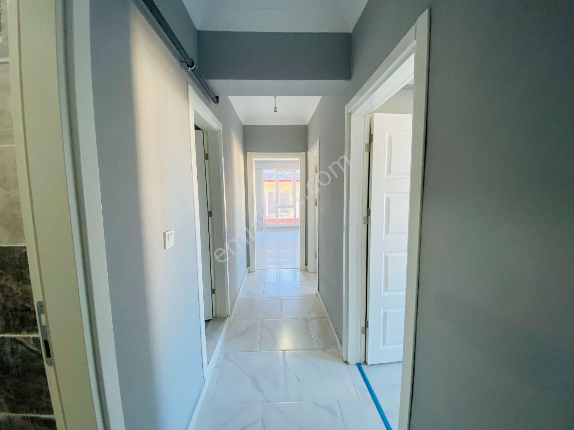 Güven'den Kapaklı'da Caddeye Yakın Ara Kat Ön Cephe 2+1 Daire - Görsel 21