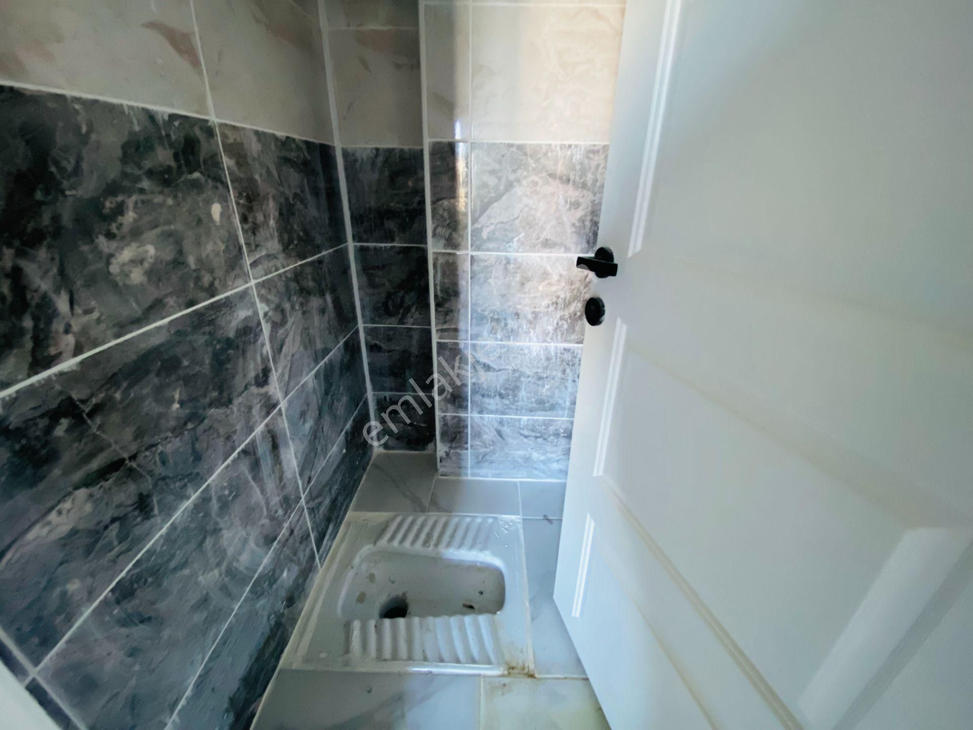 Güven'den Kapaklı'da Caddeye Yakın Ara Kat Ön Cephe 2+1 Daire - Görsel 17