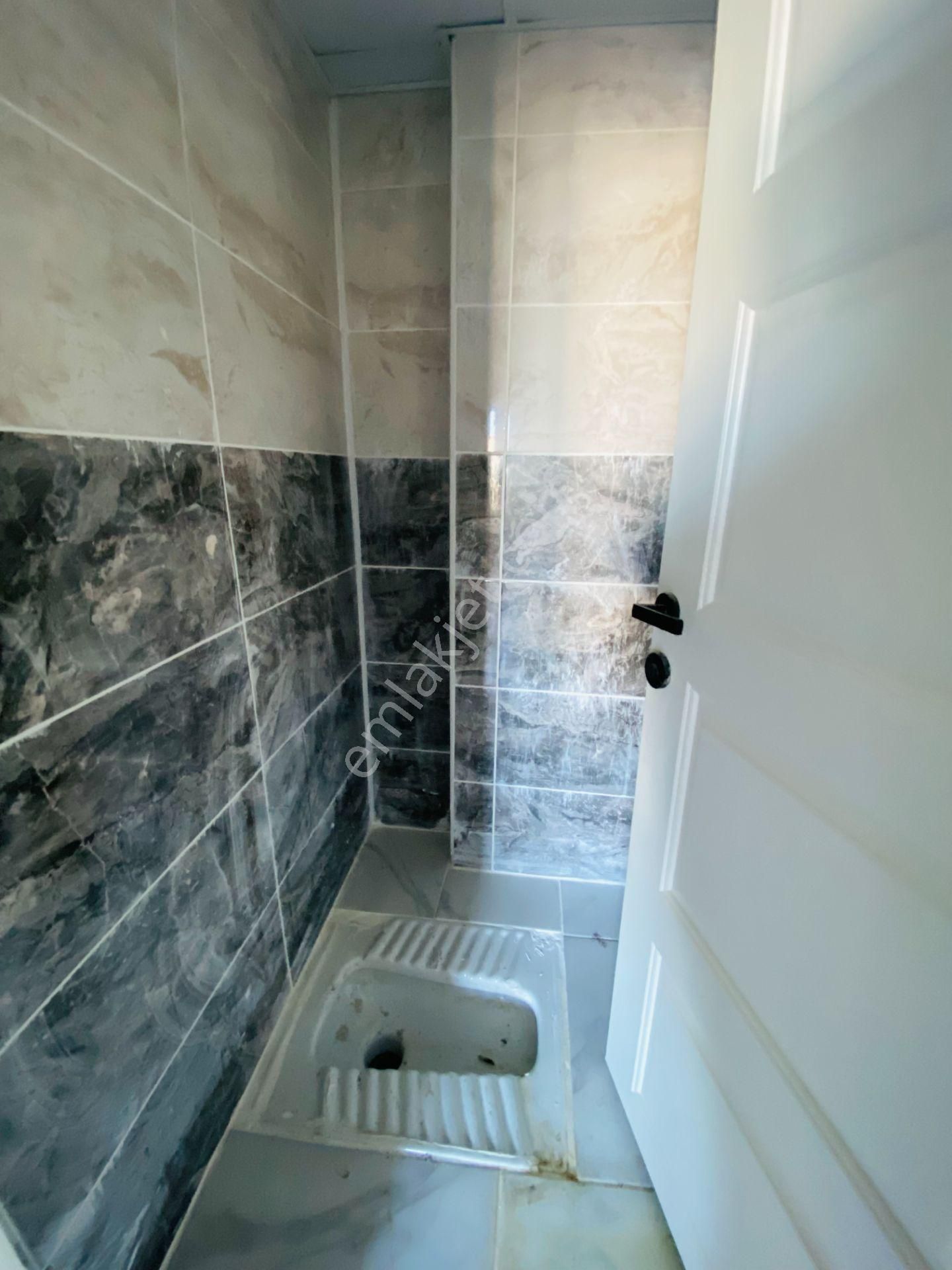 Güven'den Kapaklı'da Caddeye Yakın Ara Kat Ön Cephe 2+1 Daire - Görsel 18