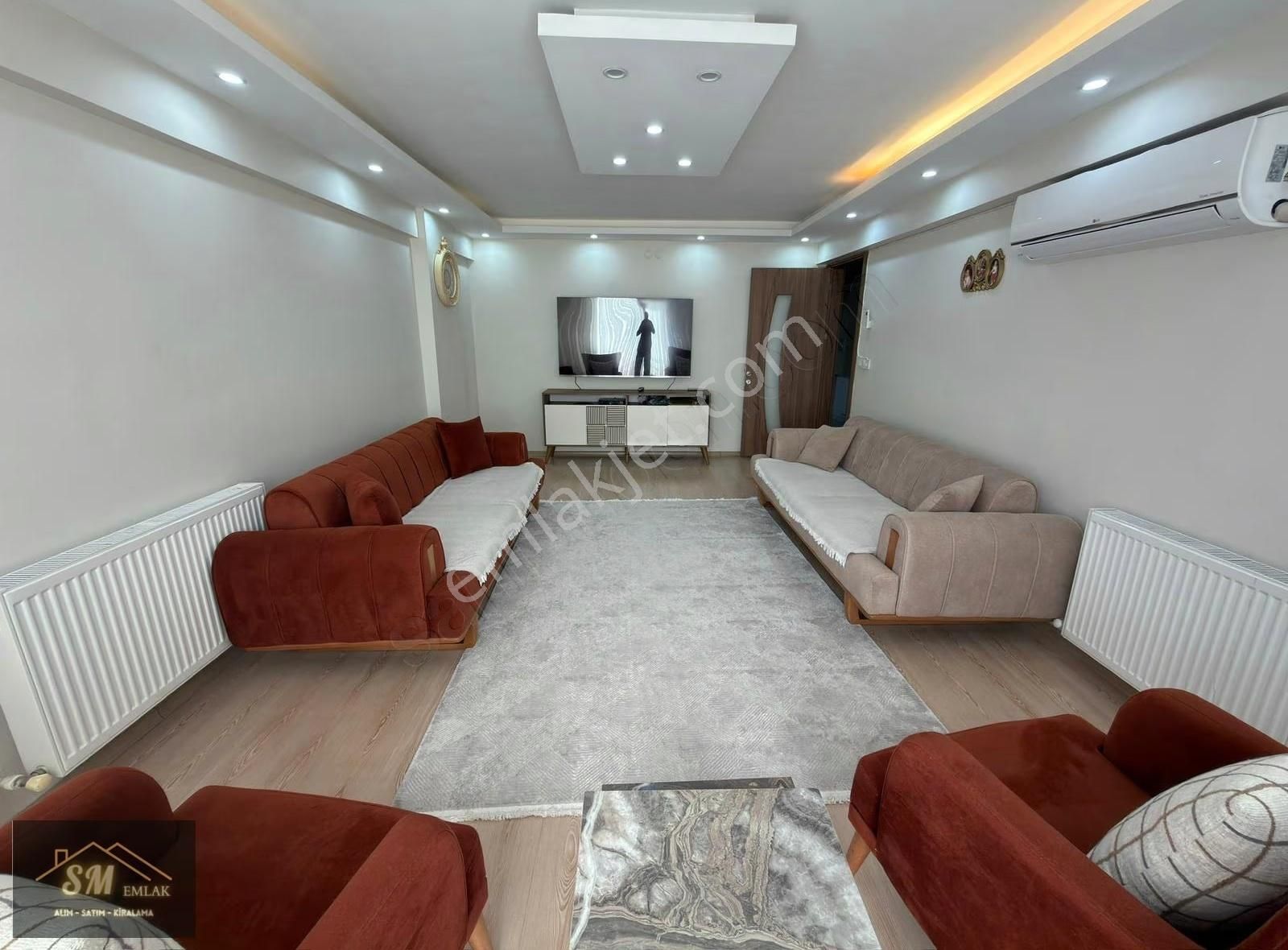 Sm Gayrimenkul'den Satılık 3+1 Arakat Geniş Daire