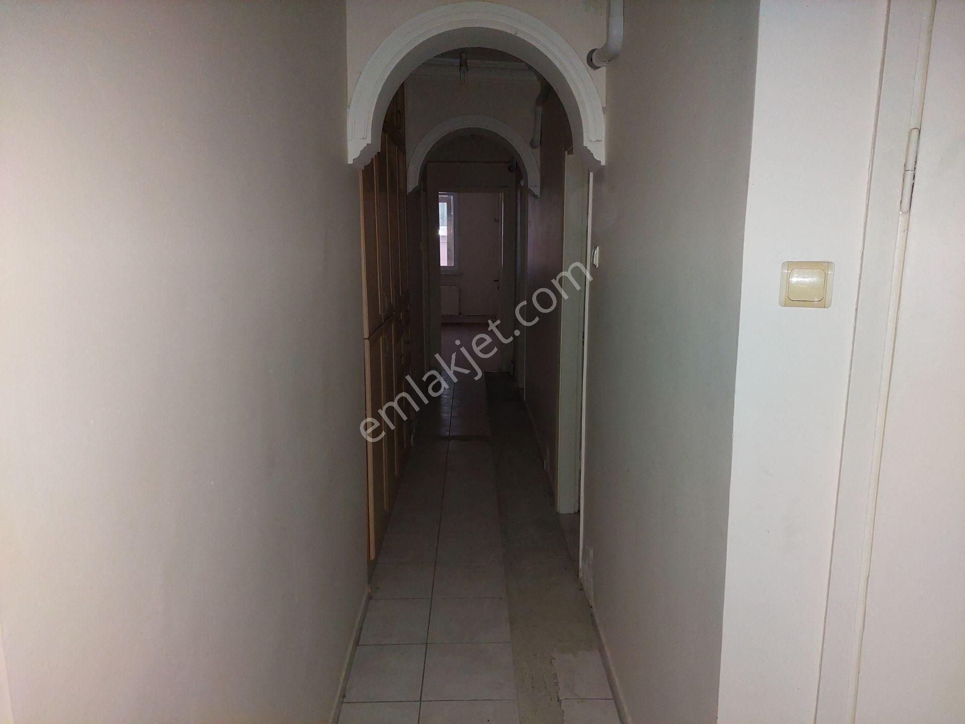 Yavuz Mahallesinde Deniz Manzaralı Satılık 3+1 - Görsel 13