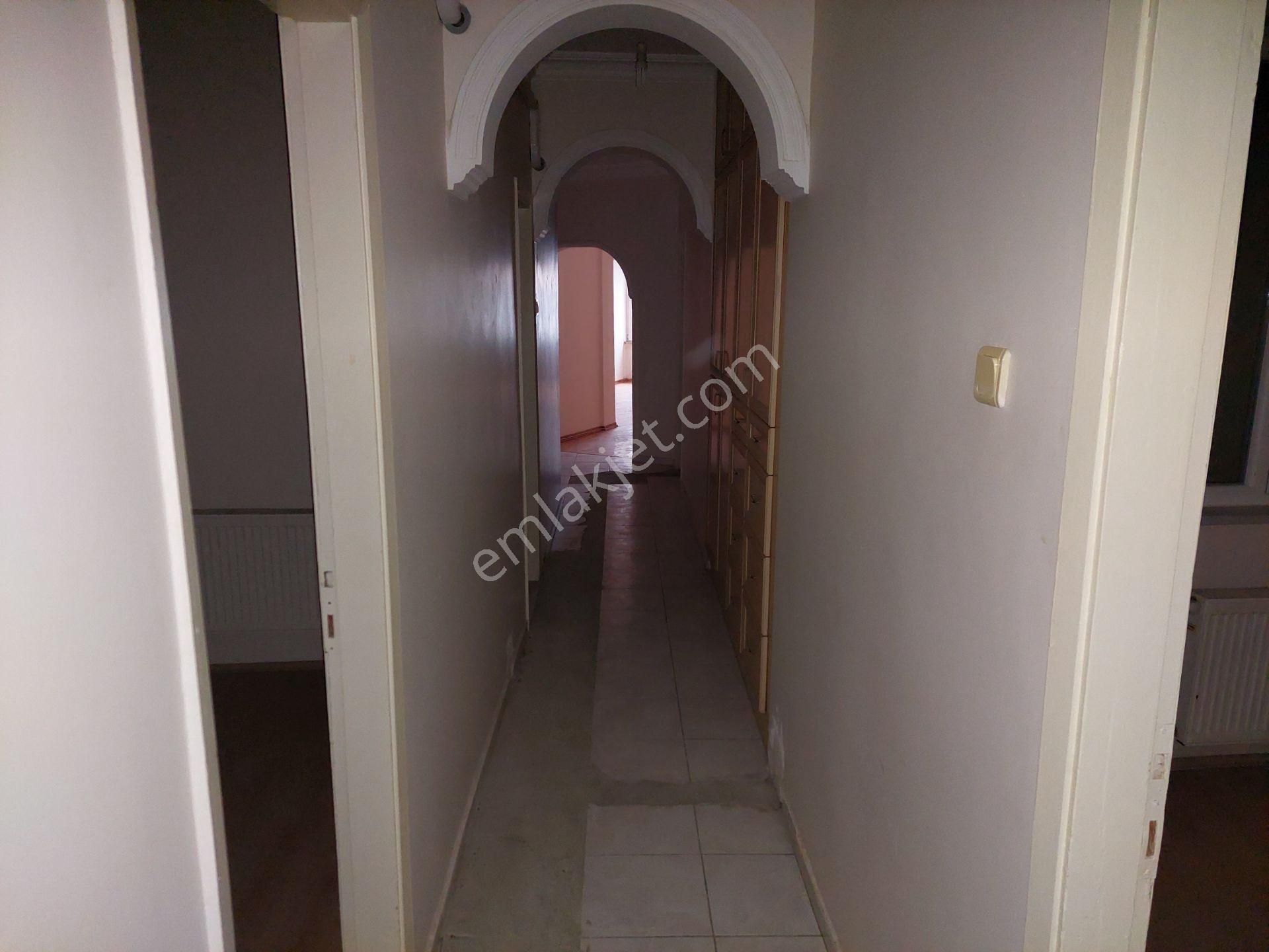 Yavuz Mahallesinde Deniz Manzaralı Satılık 3+1 - Görsel 7