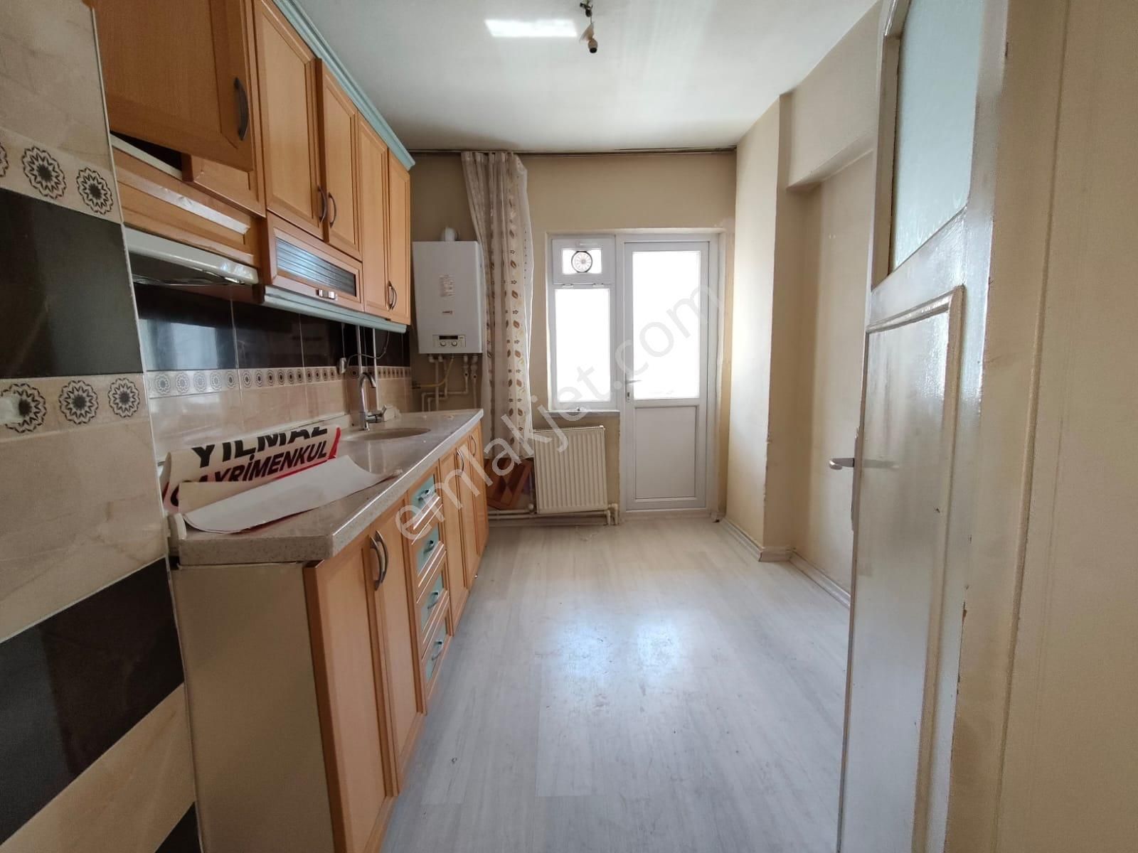 Yılmaz Gayrimenkulden Ankara Caddesi Üzerinde Gemiş M2 3+1 Kaçırılmayacak Fırsat Kiralık K - Görsel 13